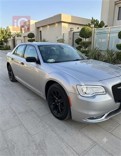 كرايسلر 300